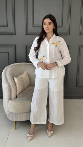 طقم كتان ابيض بتطريز