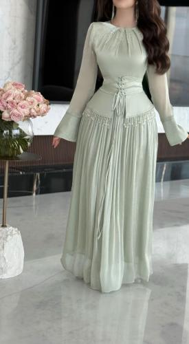 فستان ناعم طويل باكمام واسعة