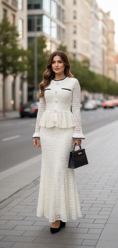 فستان اوف وايت كروشيه ماكسي