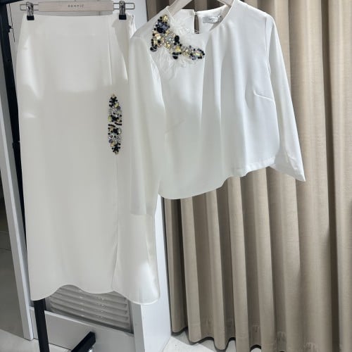 White set