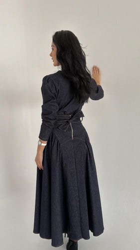 تنورة وتوب جينز