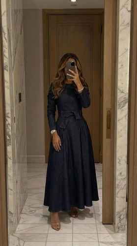 تنورة وتوب جينز