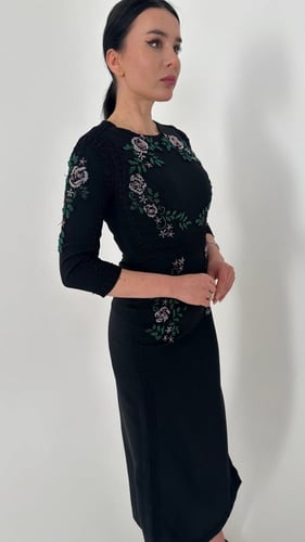 فستان اسود شك انيق