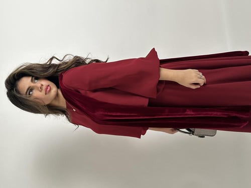 Set with velvet scarf