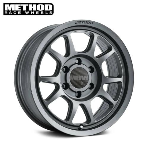 جنوط METHOD حجم 17X8.5 تيتانيوم لامع