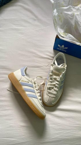 cream and blue adidas spezial