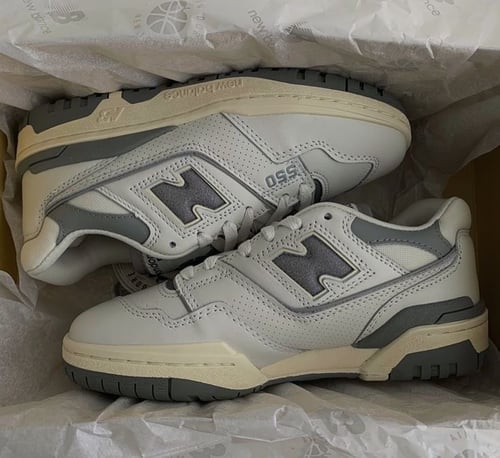 NEW BALANCE 550 white gray