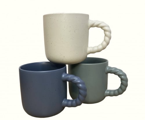 كوب سيراميك منقط بعدة ألوان 500ml