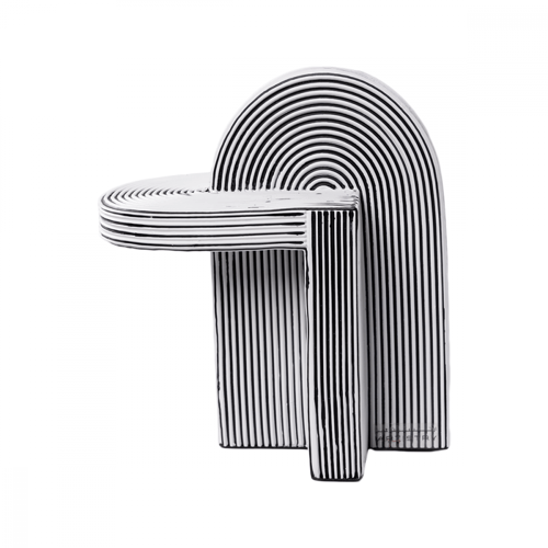 تحفة فنية ريزن أبيض وأسود على شكل أقواس متداخلة