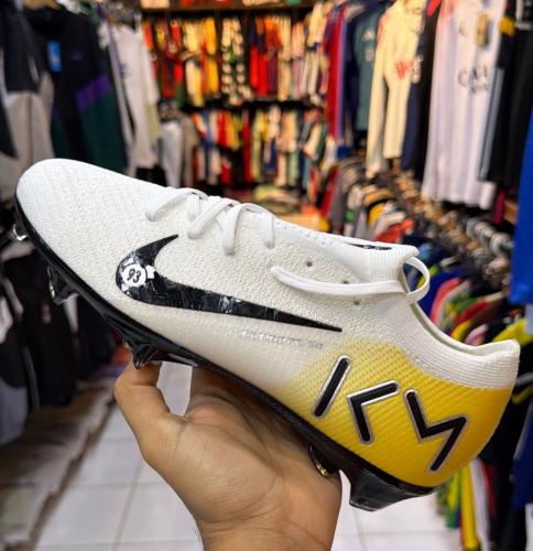 حذاء نايك اير زوم