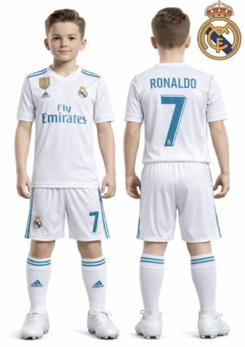 ريال مدريد كلاسك بطباعة رونالدو ولادي