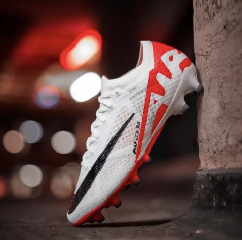 حذاء نايك اير زوم ولادي