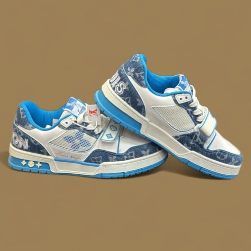 حذاء لويس فيتون