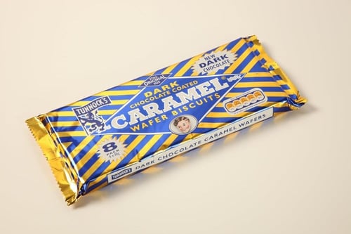 ويفر تونوكس بالكراميل مغطى بالشوكولاتة الداكنة - ع...