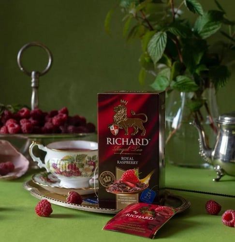 ريتشارد اكياس شاي بنكهة التوت الأحمر الملكي مع كرك...