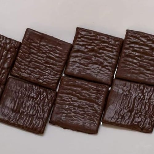 افتر ايت شوكولاتة داكنة مع اقراص النعناع300 جم