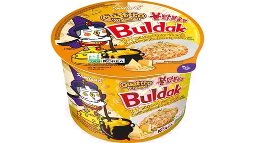 ساميانج هوت تشيكن كواترو جبنة رامن (وعاء) 110 جم