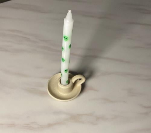 شمعة الفضائي