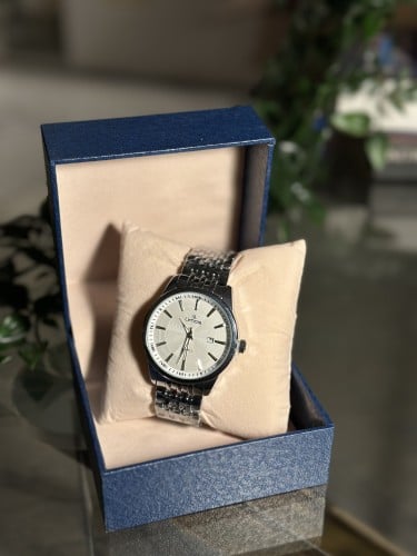 ساعه رجاليه ضمان سنه