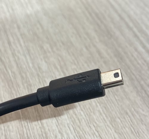 كيبل USB TO MINI USB من شركة HIDE
