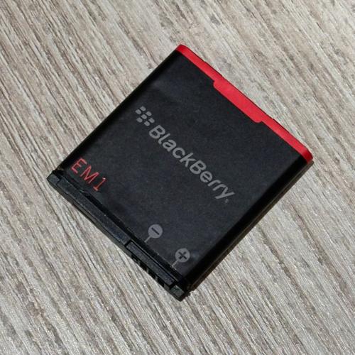 بطارية بلاك بيري EM1