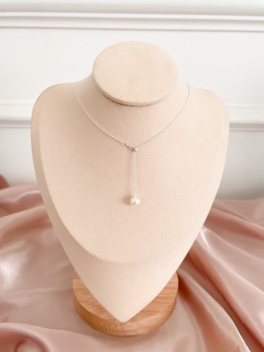 Lia Necklace