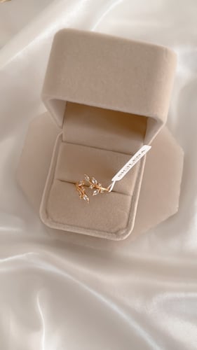 Leaves Ring