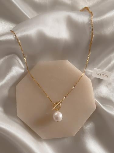 Valeria Necklace