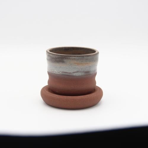 كوب اسبريسو مع صحن