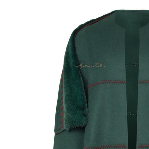 REMOVABLE MINK SHAWL