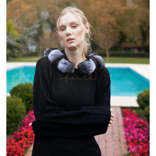 BLACK CHINCHILLA AROUND HOODIE