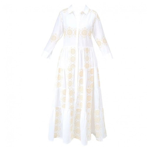 GOLDEN DETAILS IN WHITE