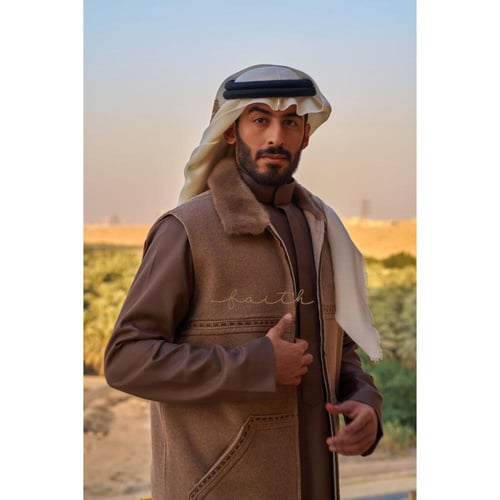 ALPACA VEST WITH MINK COLLAR