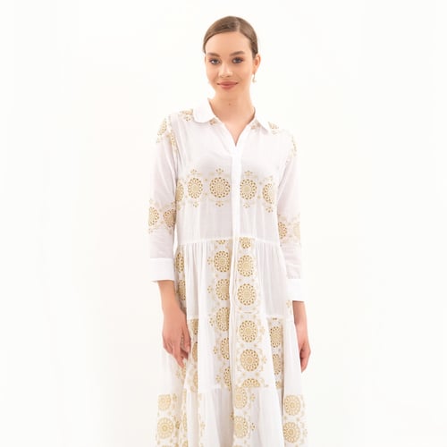 GOLDEN DETAILS IN WHITE