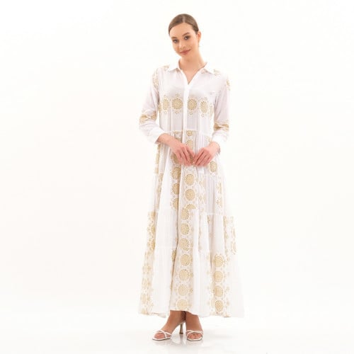 GOLDEN DETAILS IN WHITE