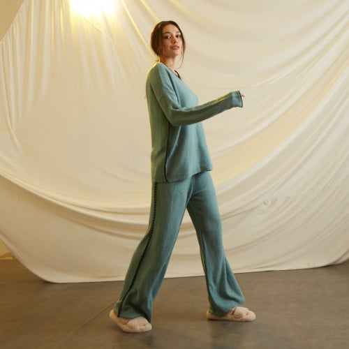 LIGHT GREEN WOOL SET