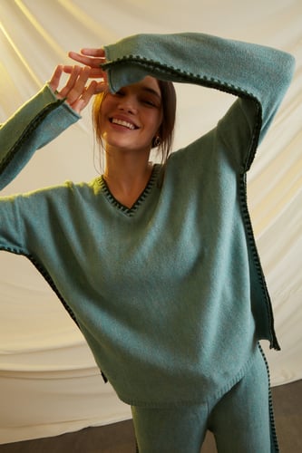 LIGHT GREEN WOOL SET