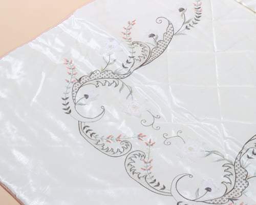 PRAYER MATS WITH EMBROIDERY