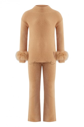 KIDS FOX ON SLEEVES CAMEL FLUFFY SET