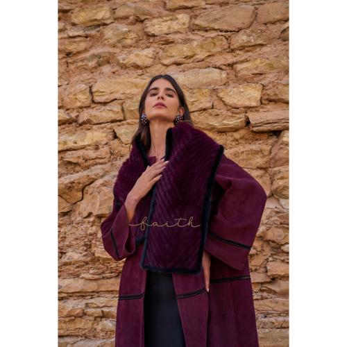 REMOVABLE MINK SHAWL