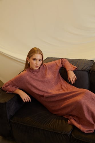 ROSE LOOSE FIT KNIT WOOL DRESS