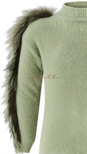 KIDS SILVER FOX FUR ON SLEEVES GREEN FLUFFY SET