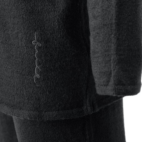 BLACK FOX AROUND HOODIE