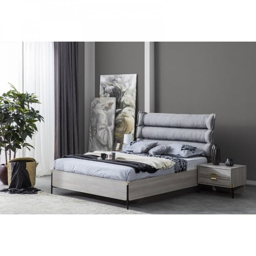 سرير 180 سم مع التخزين كومود مزدوج