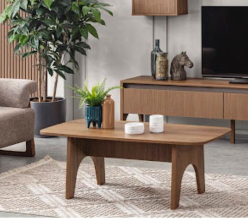 طاولة قهوة وود