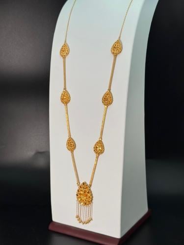 سبحة بتصميم المنثورة عيار ٢١