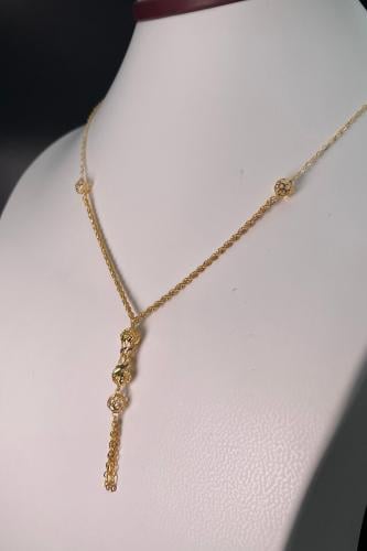 سبحة ذهبية عيار 21 بنقوش زهرية