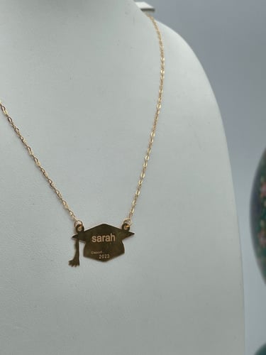 تعليقة التخرج