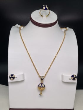 نص طقم دقه هنديه ذهب عيار 21