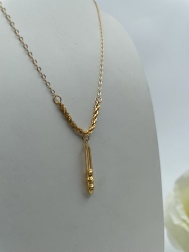 عقد مسي ناعم